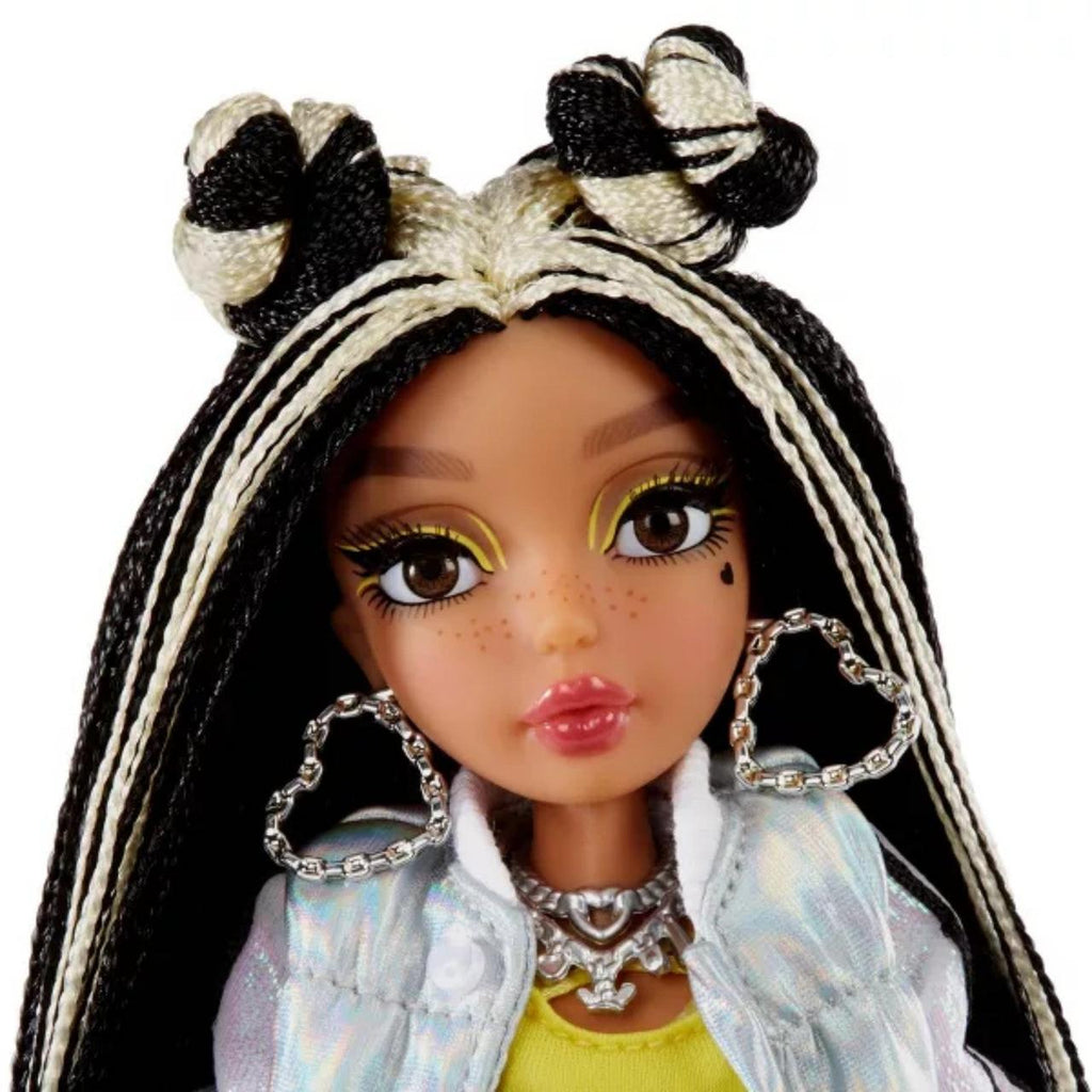 Mermaze Mermaidz Color Change Jordie Mermaid Fashion Doll with Accessories
