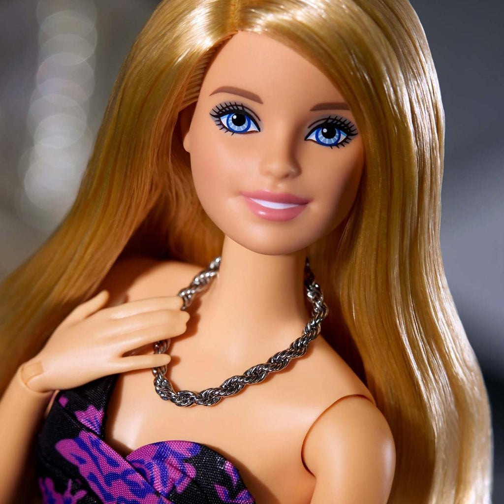 @BarbieStyle Fashion Studio & Doll Set #HBX98