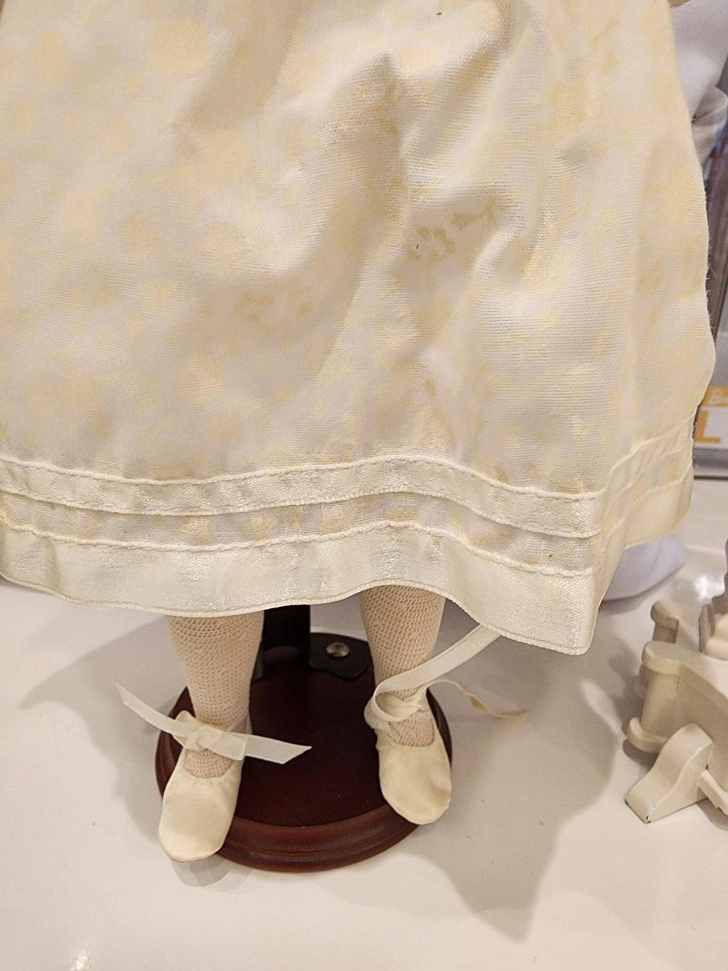 1995 Lynnwood Little Ones Faith Porcelain doll