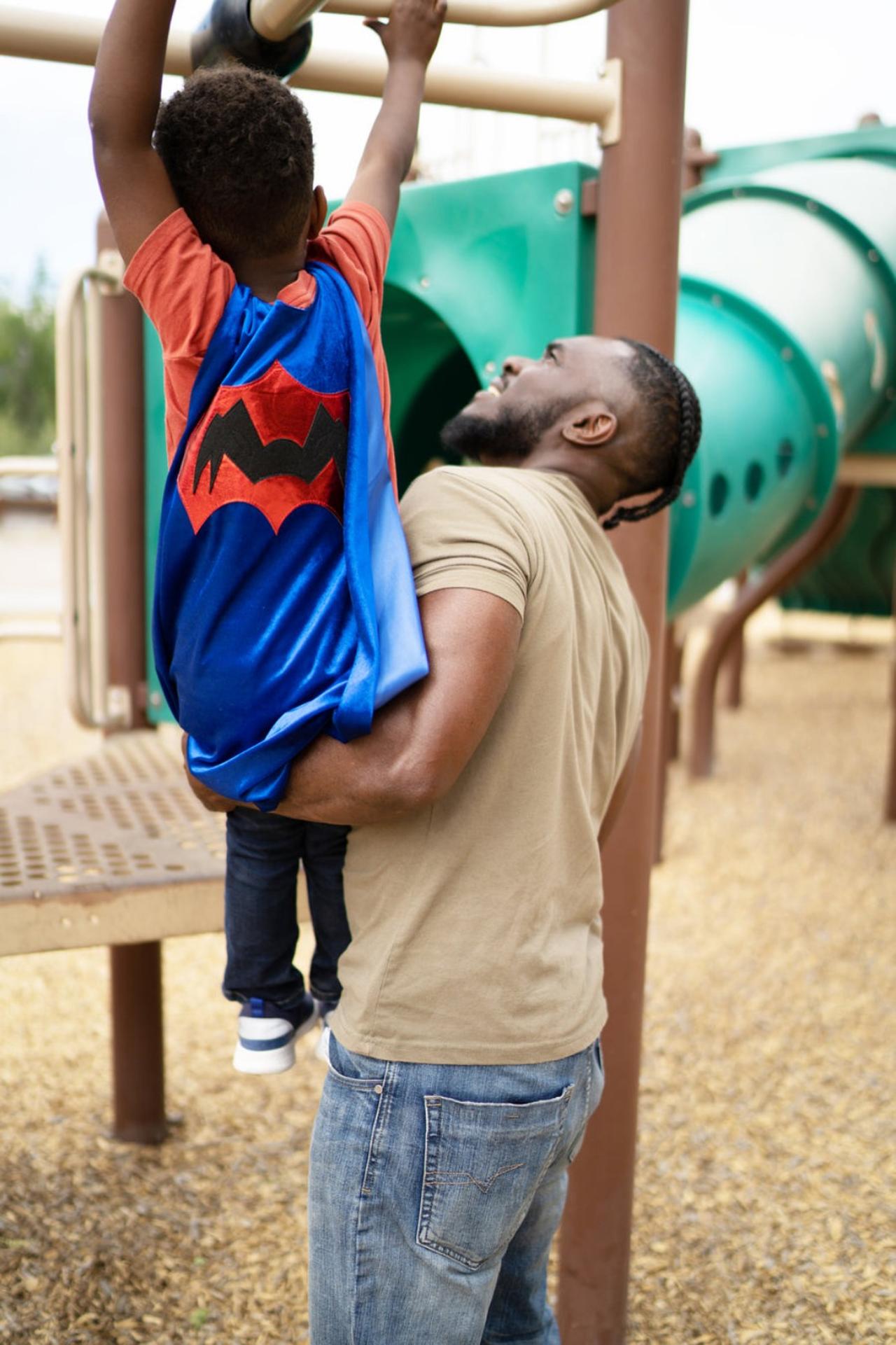 Little Adventures SPIDER CAPE & MASK SET