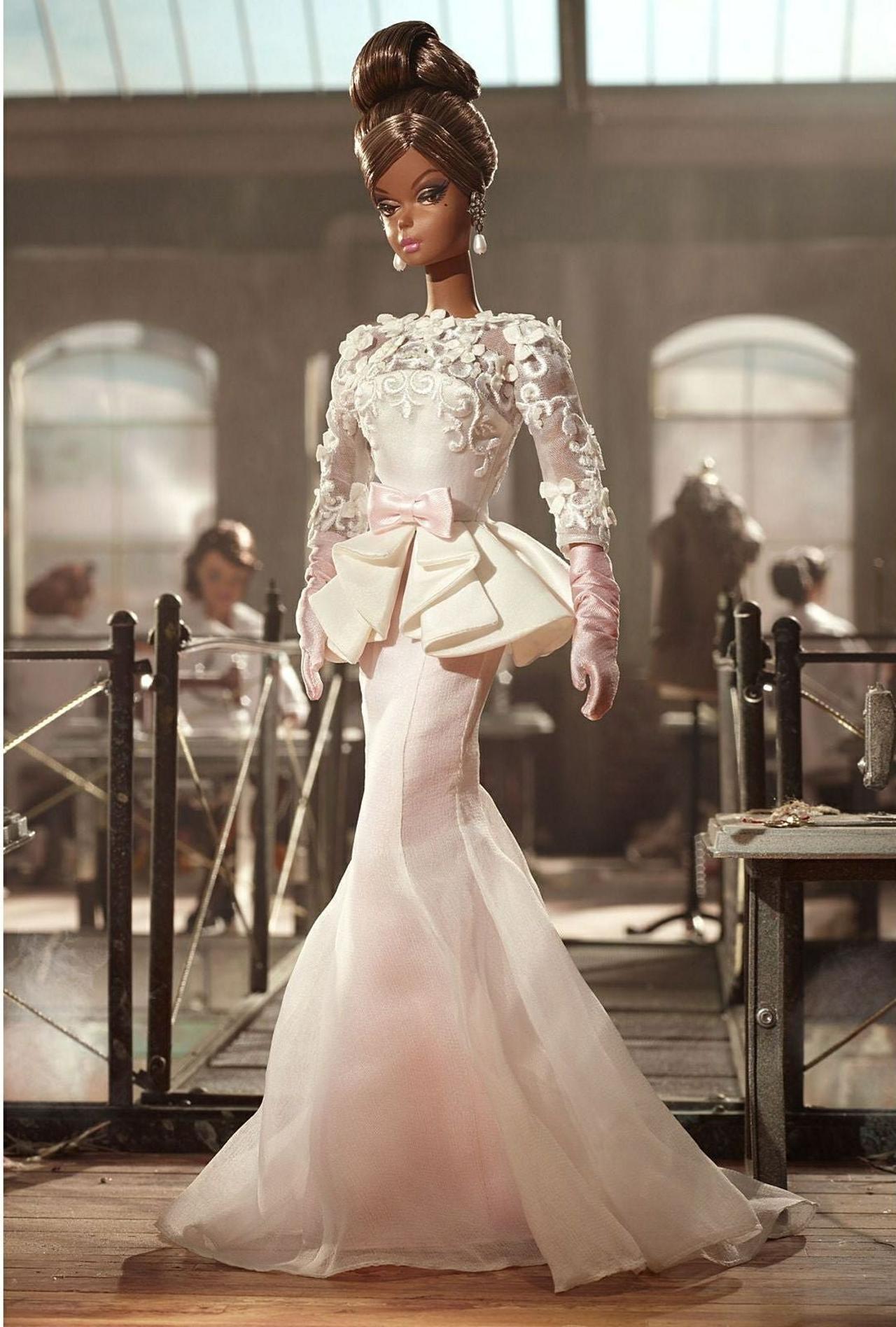 Evening Gown Silkstone Barbie AA W3426