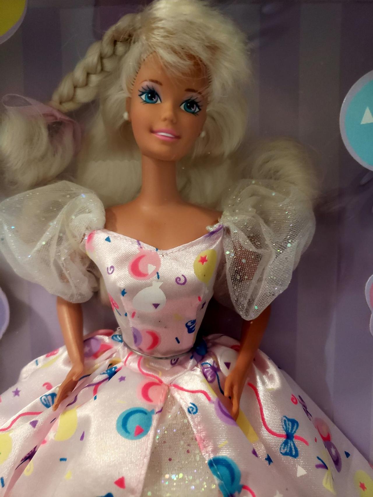 1996 Birthday Barbie doll