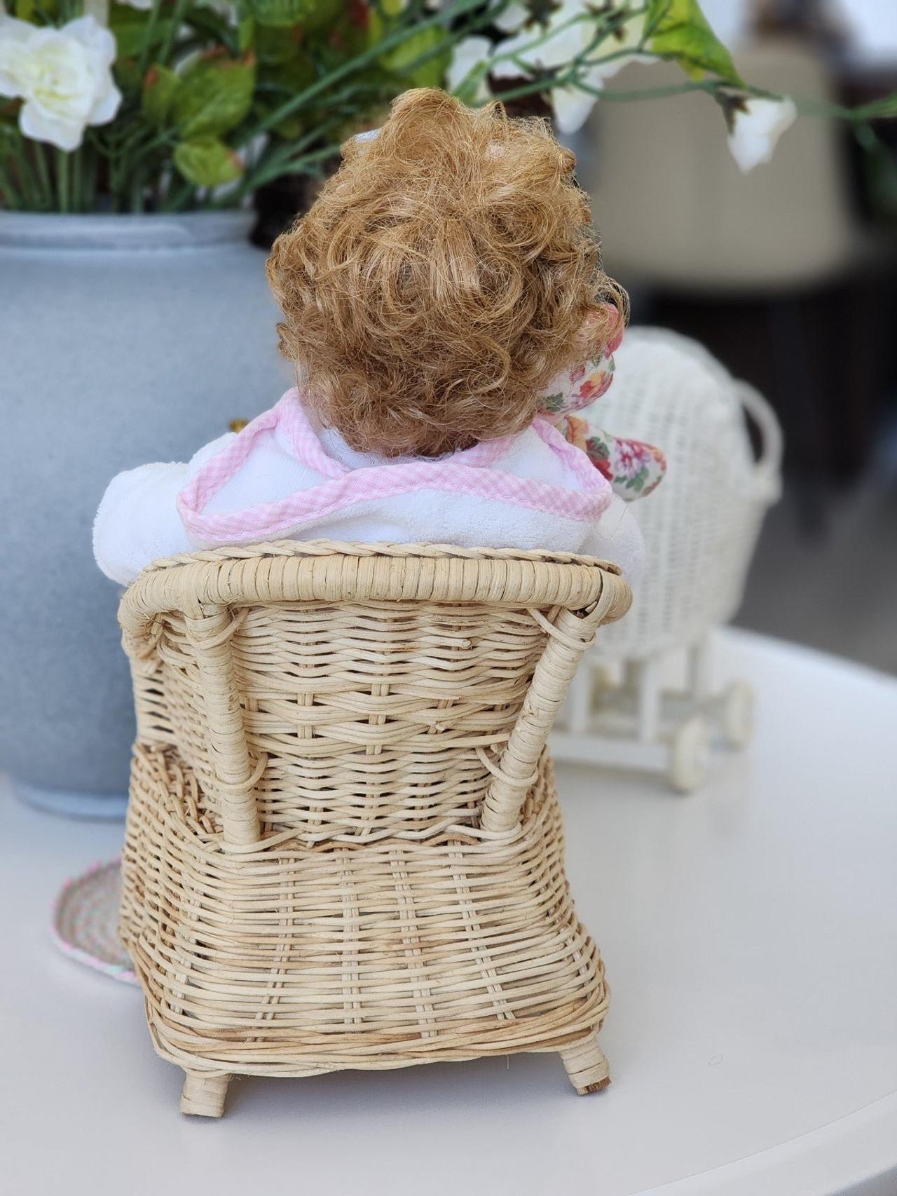 Julia by Andrea Hollis Georgetown Doll 14" Bent Knees Mommy's Word Porcelain