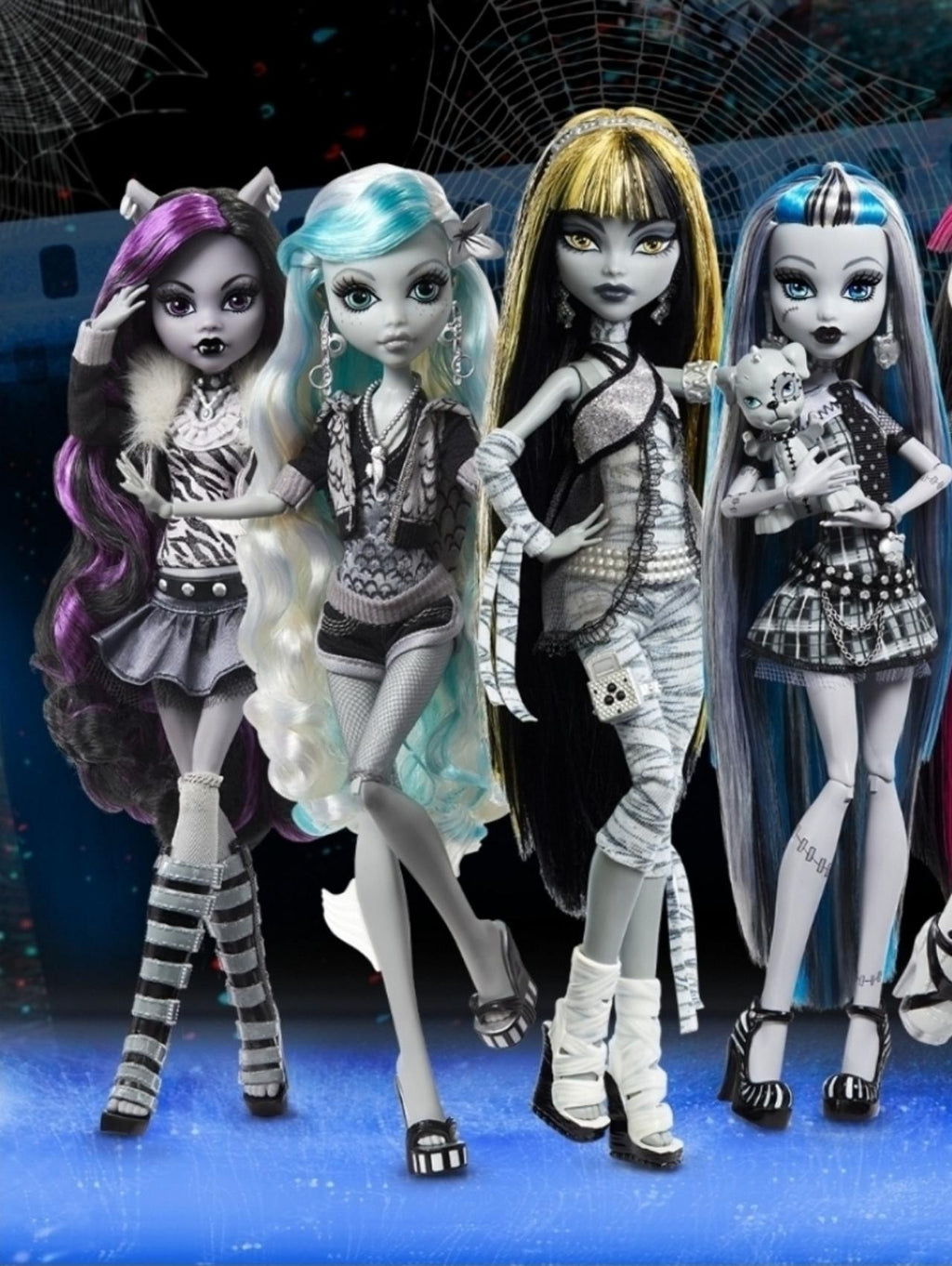 Monster High 11.25" Reel Drama Doll set of 4