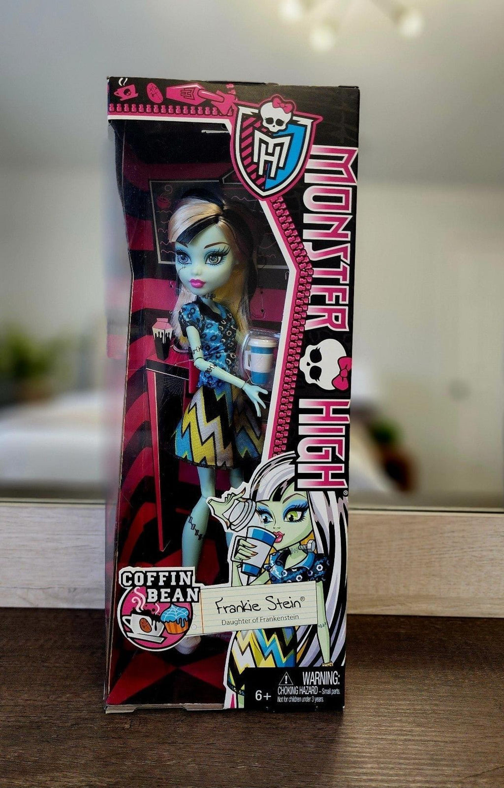 Monster High Coffin Bean Doll Frankie Stein