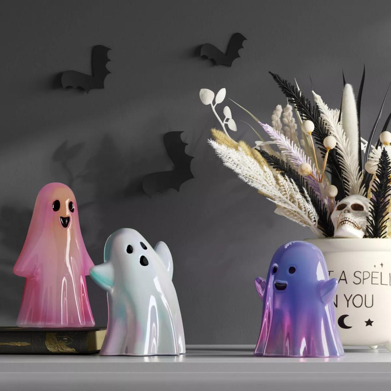 Wonder Ghost Decorative Sculpture - Hyde and EEK! Boutique™ White