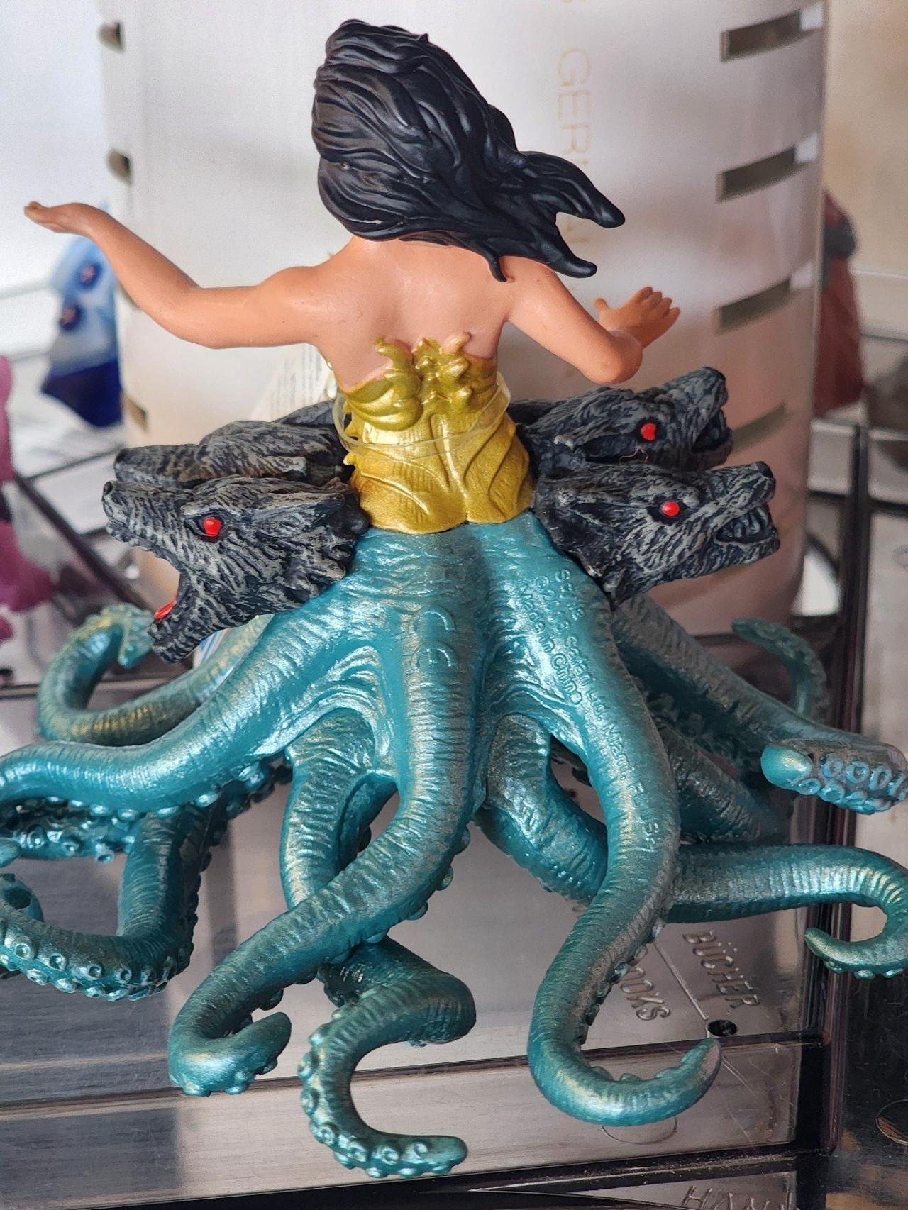 Safari Ltd. Mythical Realms Collection - Scylla Figure - Non-Toxic and BPA Free