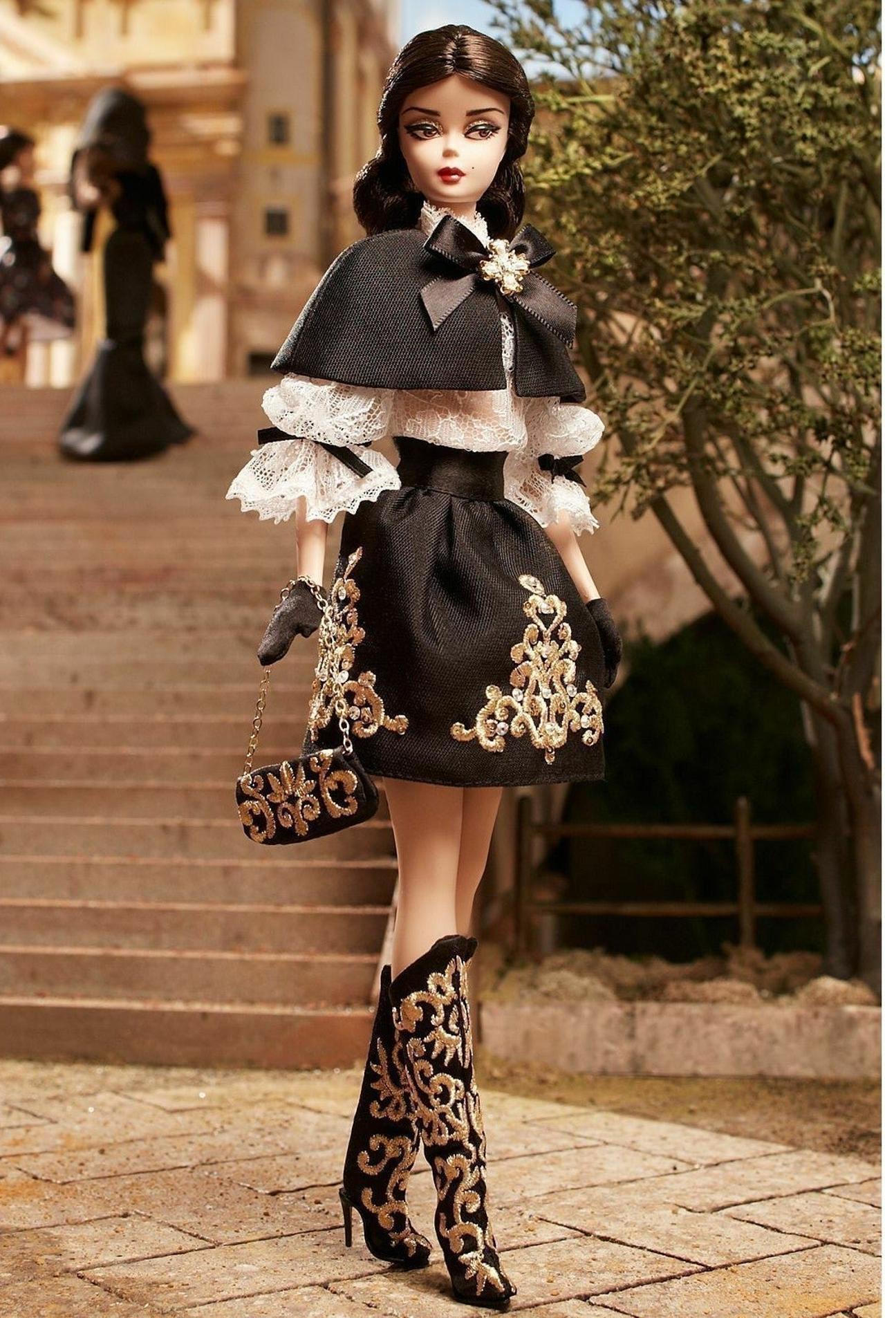 Dulcissima Silkstone Barbie Doll #BCP82