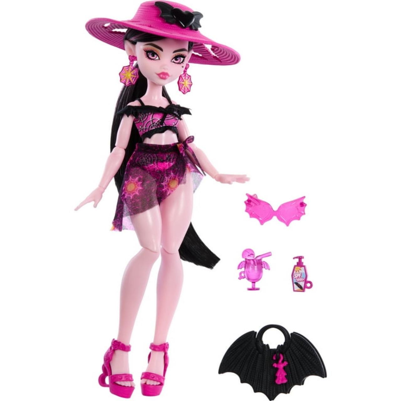 Monster High Scare-adise Island Draculaura Fashion Doll with Swimsuit & Accessor