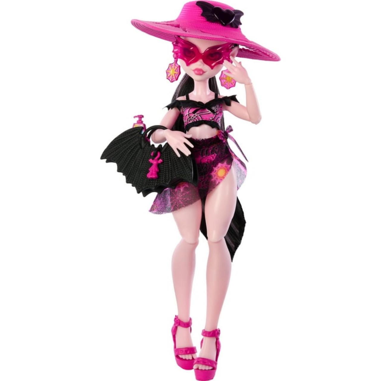 Monster High Scare-adise Island Draculaura Fashion Doll with Swimsuit & Accessor