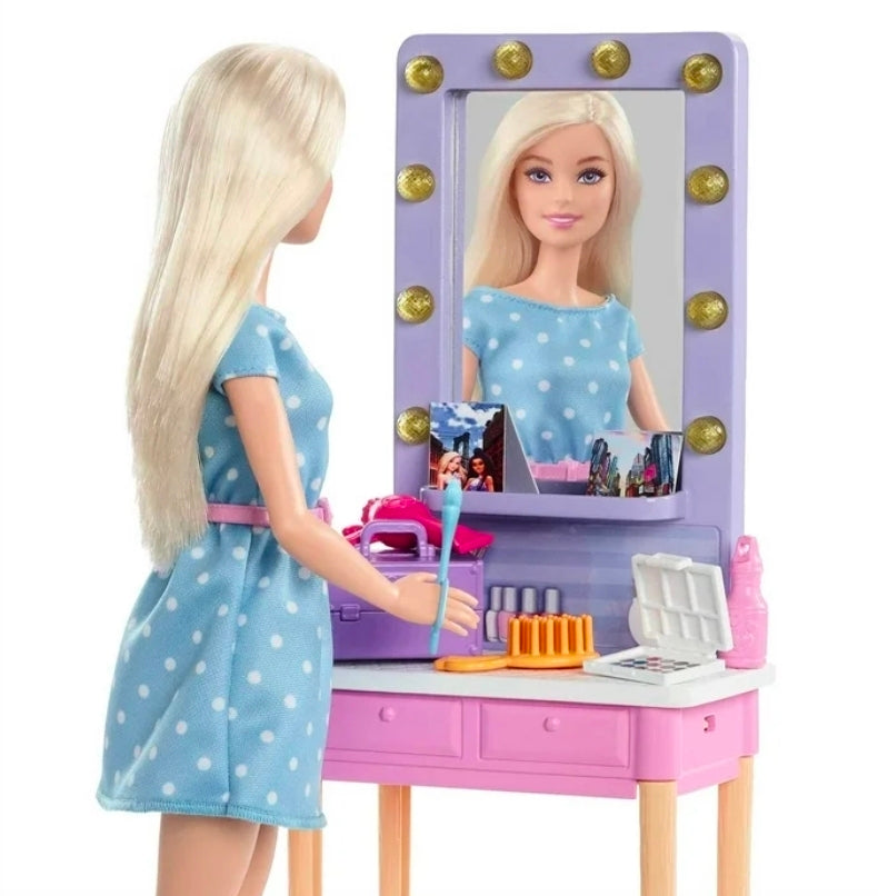 Barbie Big City Big Dreams Doll & Playset, Blonde Malibu Doll with Dressing Room & Accessories