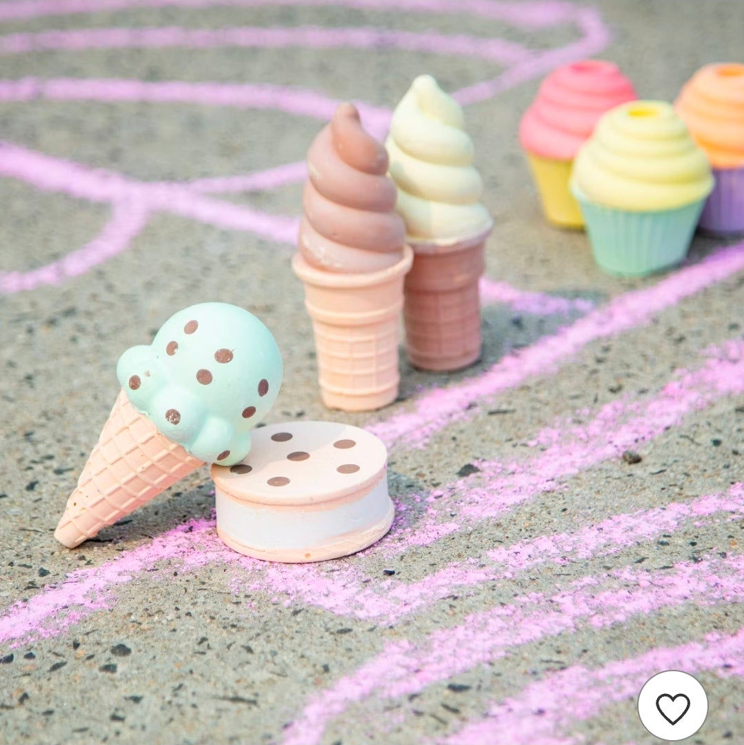Melissa & Doug Ice Cream & Cake Chalk Set