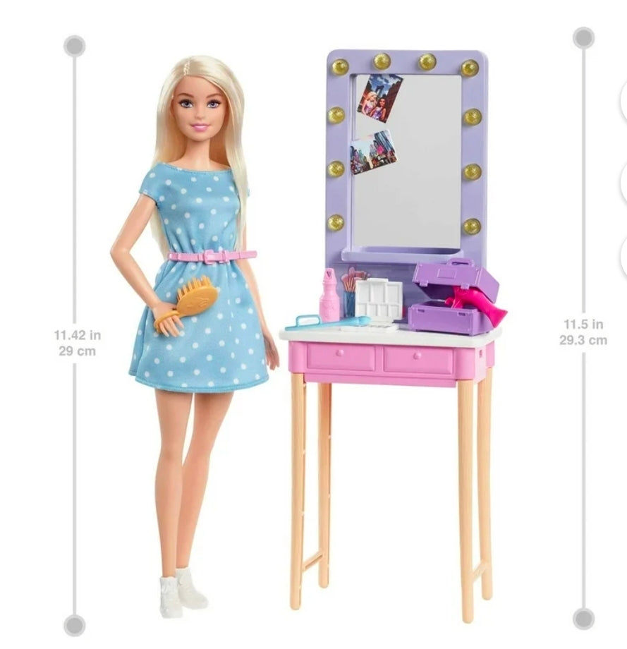 Barbie Big City Big Dreams Doll & Playset, Blonde Malibu Doll with Dressing Room & Accessories